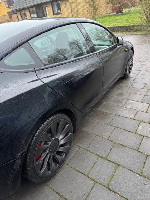 Tesla Model 3 3